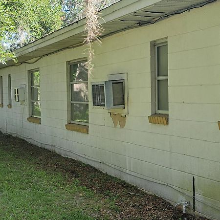 Cindy'S Motel & Rv Park Mayo エクステリア 写真